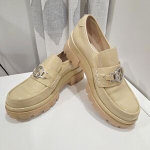 Chunky Loafers – Beige Patent – The Wishbone Collection by Brown – Size 8